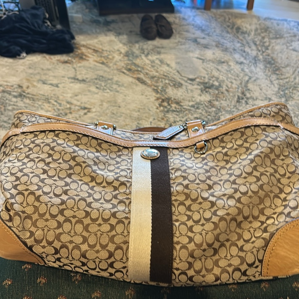 Coach signature Voyager tote 15 x 12 material and rawhide traditional coach - Picture 12 of 16